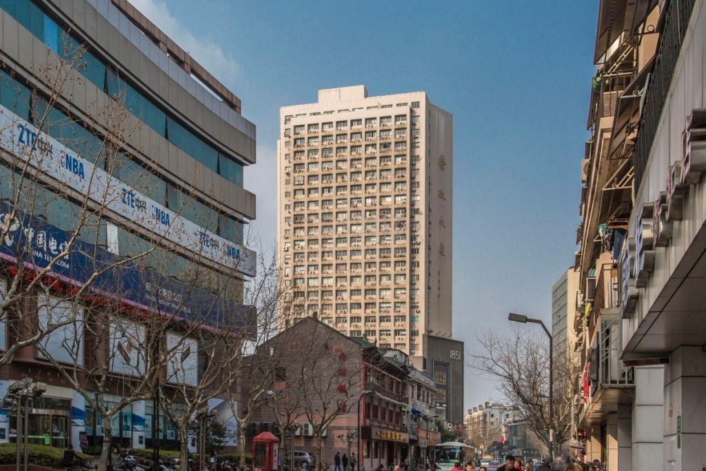 爱思大厦