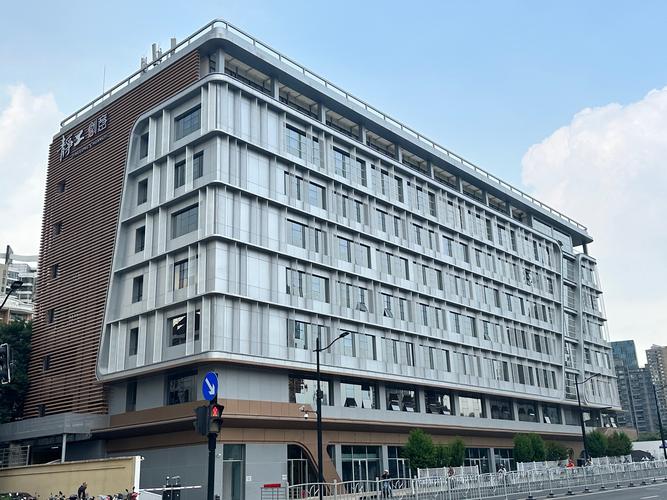 静安现代产业大厦