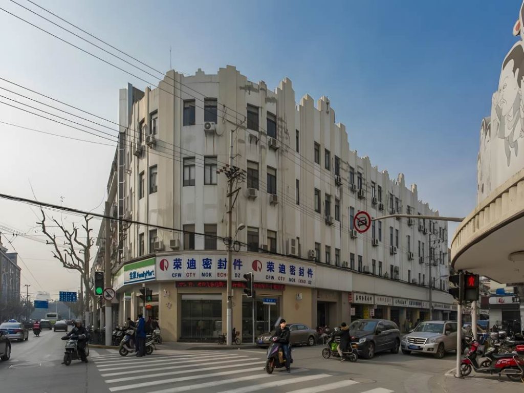 交通大厦